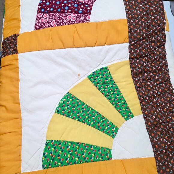 Vintage Grandmothers Fan Patchwork Quilt Queen Hand Quilted Cottage Farmhouse